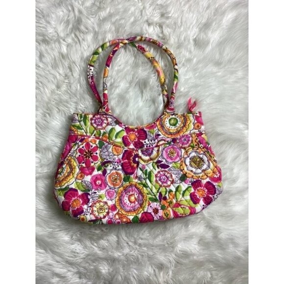 Vera Bradley Pleated Shoulder Bag – Clementine Pattern – Like New - Picture 4 of 8